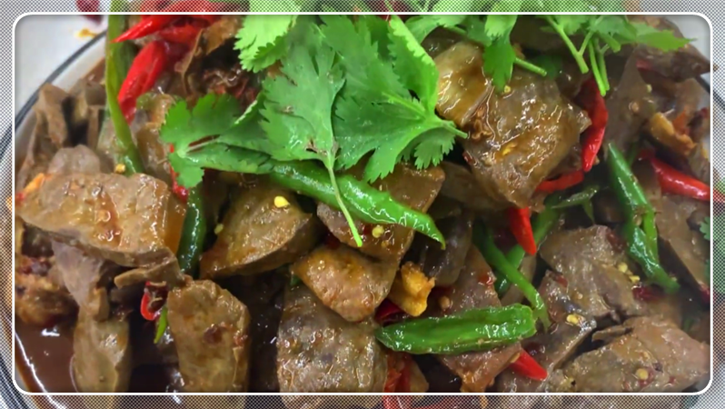 买一颗20斤重牛肝花多少钱做一盆土匪牛肝口感鲜嫩真过瘾