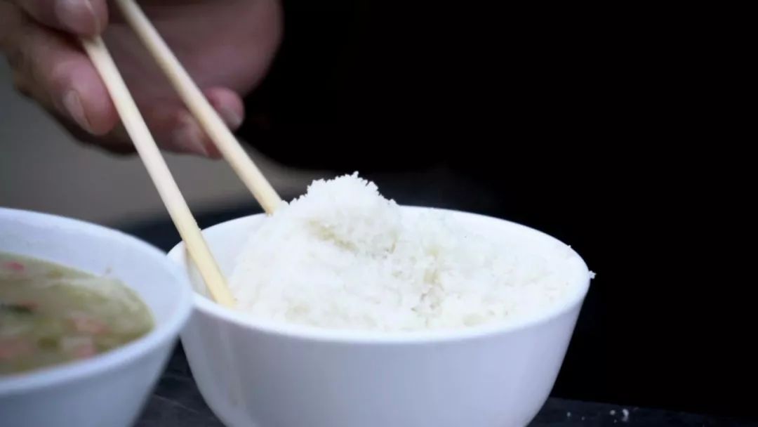 快来尝尝宾川这碗面面饭,有没有勾起你儿时的回忆!