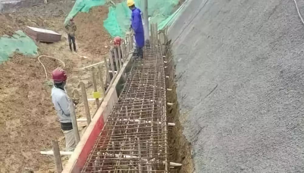 ④ 混凝土支撑梁施工工序