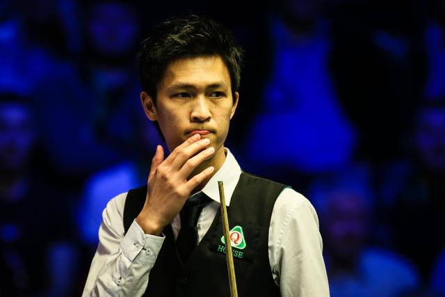 原创斯诺克连爆大冷门世界第四20领先遭翻盘泰国一哥爆冷无缘32强