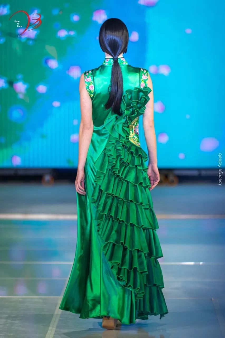 丝路映像中国时装秀惊艳埃及