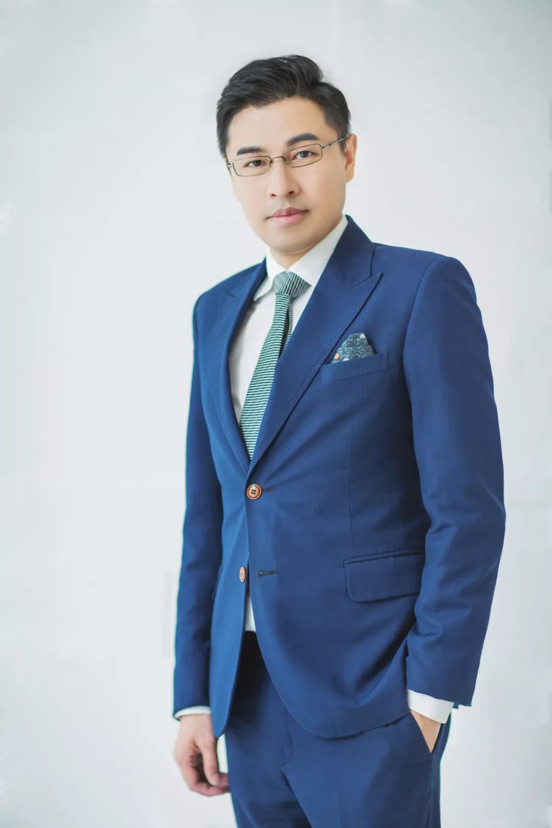 李逸 来自搜狐网