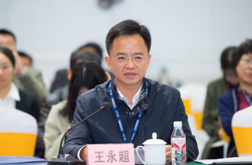 崇左市委常委,宣传部部长,副市长王永超:推进"网上发现问题,网下解决