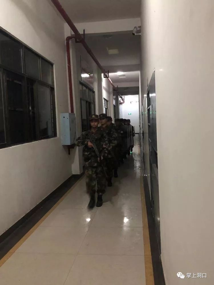 邵阳这个看守所突现大批武警增援咋回事