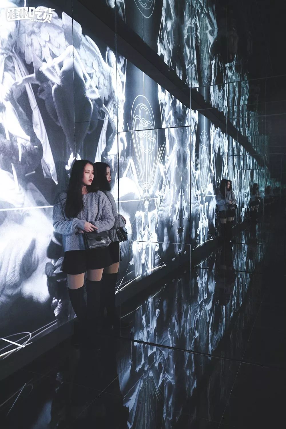 圣诞这么玩年度zui潮的好玩展来啦可互动拍照出大片的沉浸式光影艺术