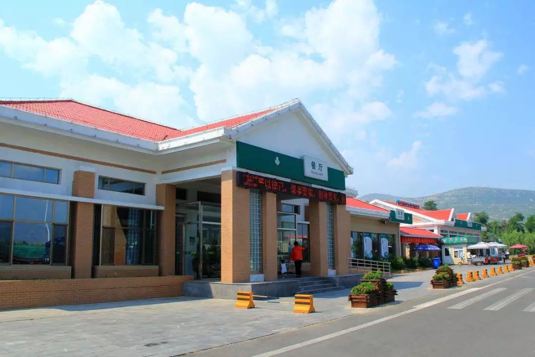 中国高速服务区的发展与展望