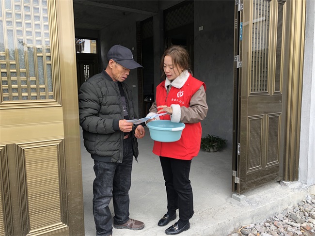 泰顺壹家人公益开展农村生活垃圾分类宣传活动