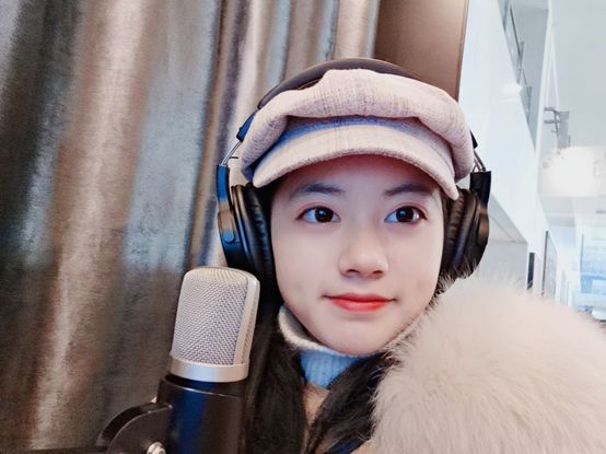 周源梁,许笙于涵,张悦馨,赵丹娜,姜宁图片顺序依次为向右滑动查看更多