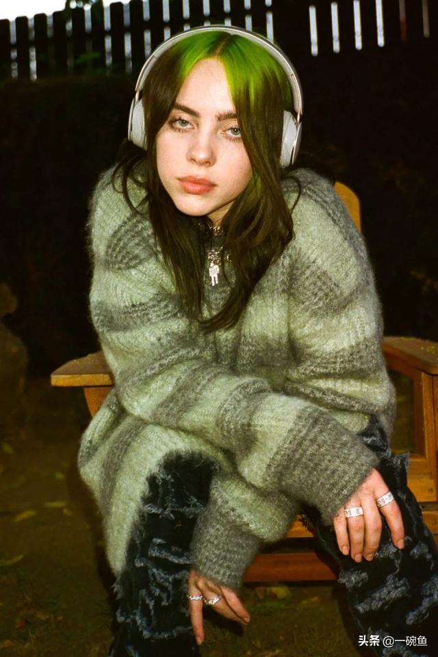 被称为"怪奇物语"的她超酷_碧梨