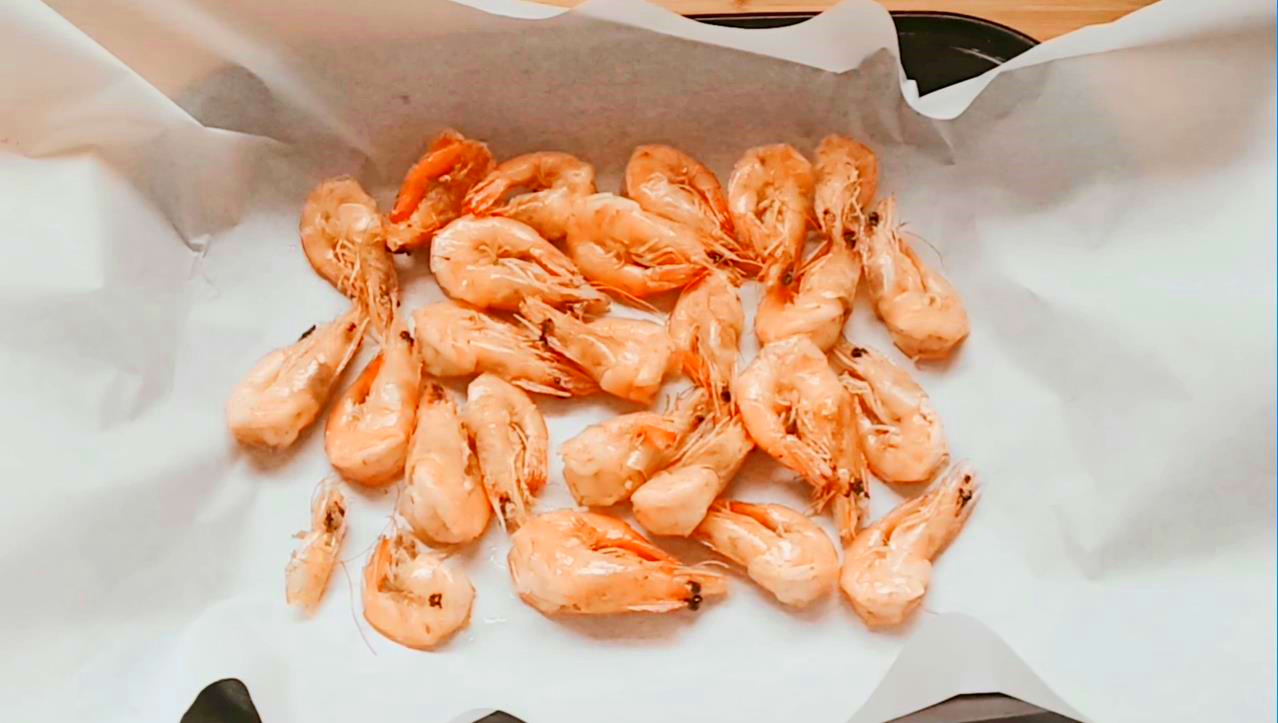 原创这一锅纸包虾35块钱,馋的邻居上门等着吃