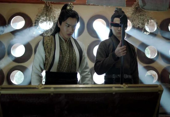 庆余年:范闲找到狙击枪配件,却被送给了范若若,仍然杀不死庆帝