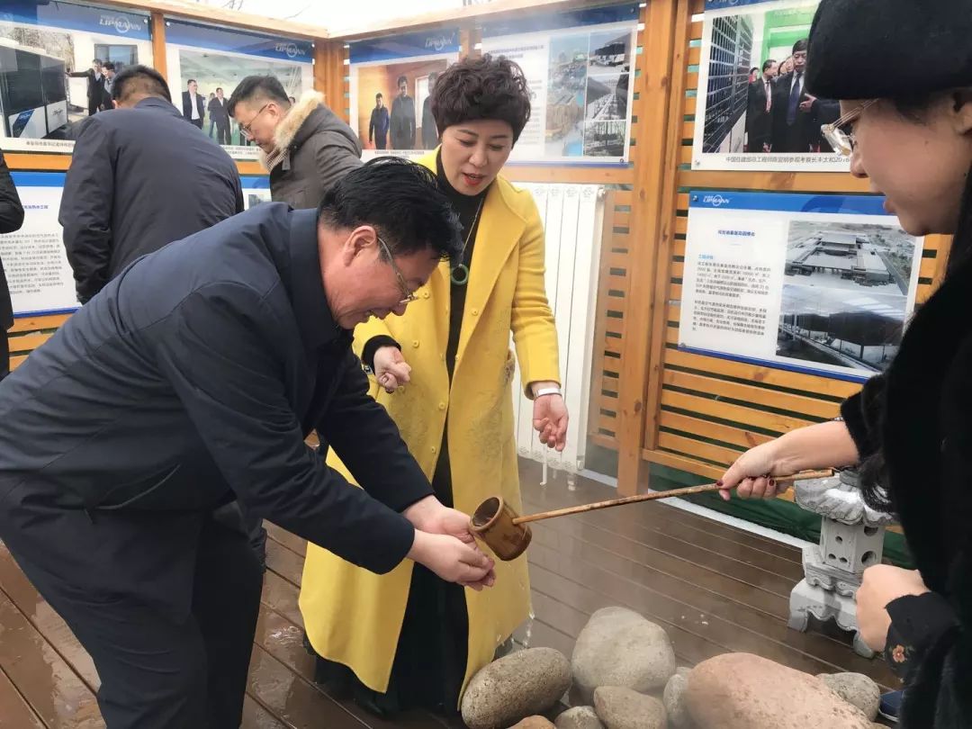 甘肃省平凉市人民政府副市长杨维周平凉市招商局局长李文军等一行领导