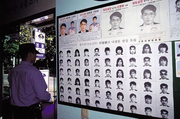 两年盗九亿的韩国神偷,从卫生间越狱后,又交了五个女朋友_昌源