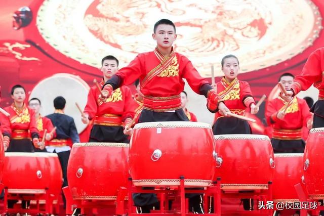 厦门市海沧中学70周年校庆！校园足球嘉年华添彩(图3)