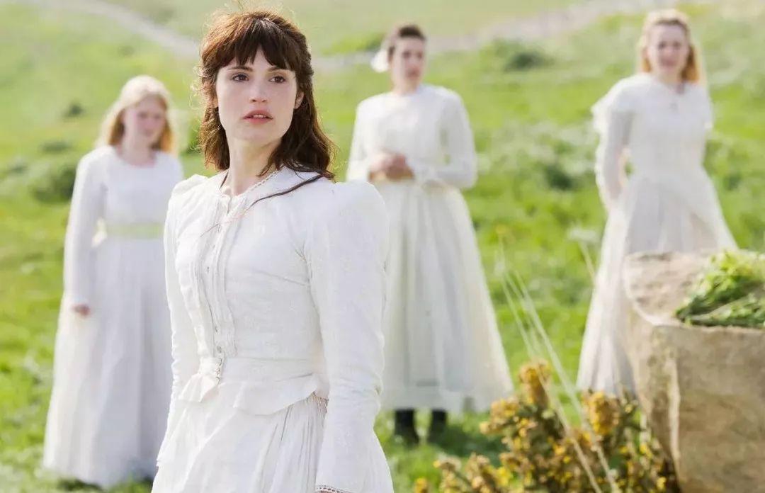 "在小说的结尾,哈代庄严肃穆地写道:"死刑执行了,用埃斯库罗斯的