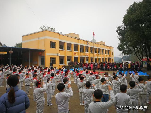 资阳区水口山小学：丰富多彩二课堂，交口称赞名飞扬(图5)