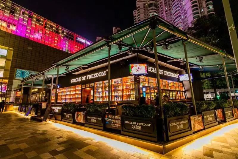 酒水随便送珠江新城这家店私藏了美酒博物馆