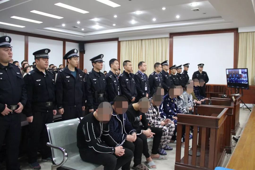宁德法院集中宣判涉黑恶及"保护伞"案件