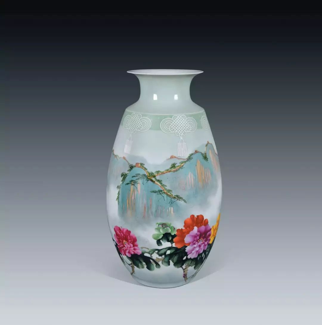 徐小明《华诞 松鹤延年》釉上彩 瓷板