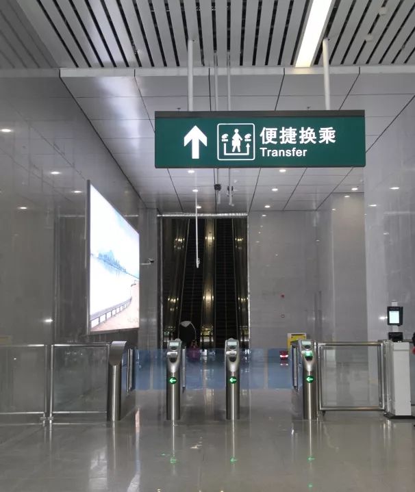 东候车厅还是西候车厅手把手教你在徐州东站换乘