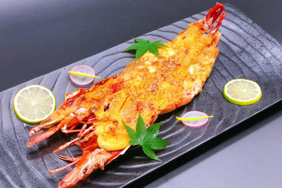 达摩日式料理黄金烧大虾一如既往送给你祝你圣诞快乐