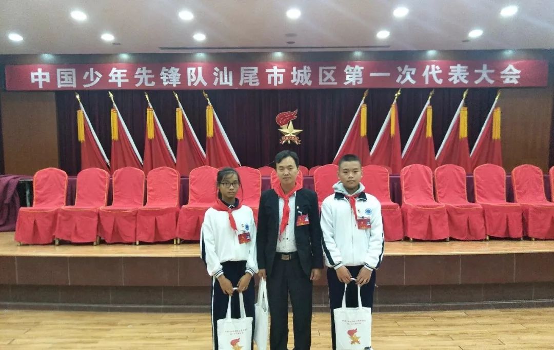 汕尾奎山小学,城区_大山谷图库