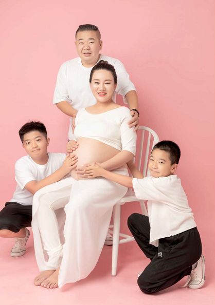 禧妈专访丨岁月从不败美人拥有四个骑士的公主殿下