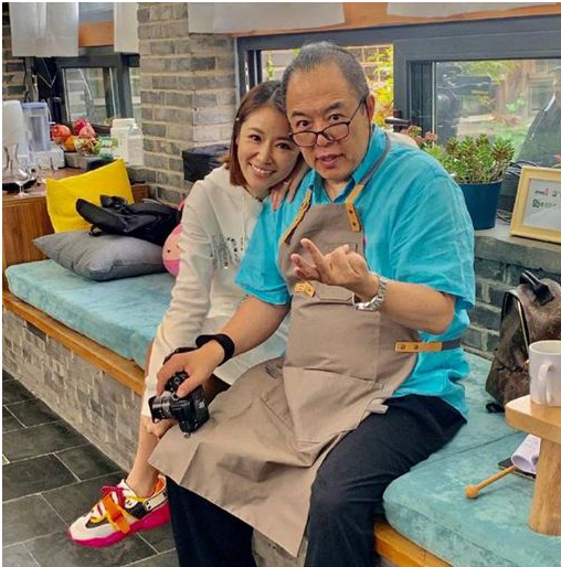 张铁林新女友来头不小,国家一级演员,54岁身价过亿_刘玉婉
