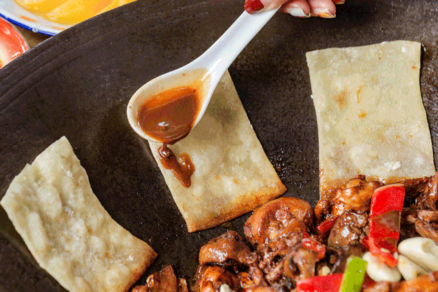 合肥首家地锅鸡旗舰店终于开了!就藏在罍街的小洋楼里_diao