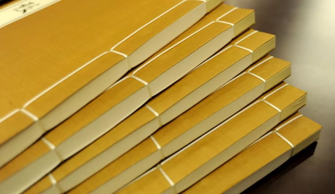 圆我线装梦——记《版刻雅韵丛刊》第一种《(闵