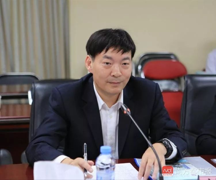 被控受贿500多万,涉两宗涉黑恶案件,深圳一落马官员被判刑_刘堃