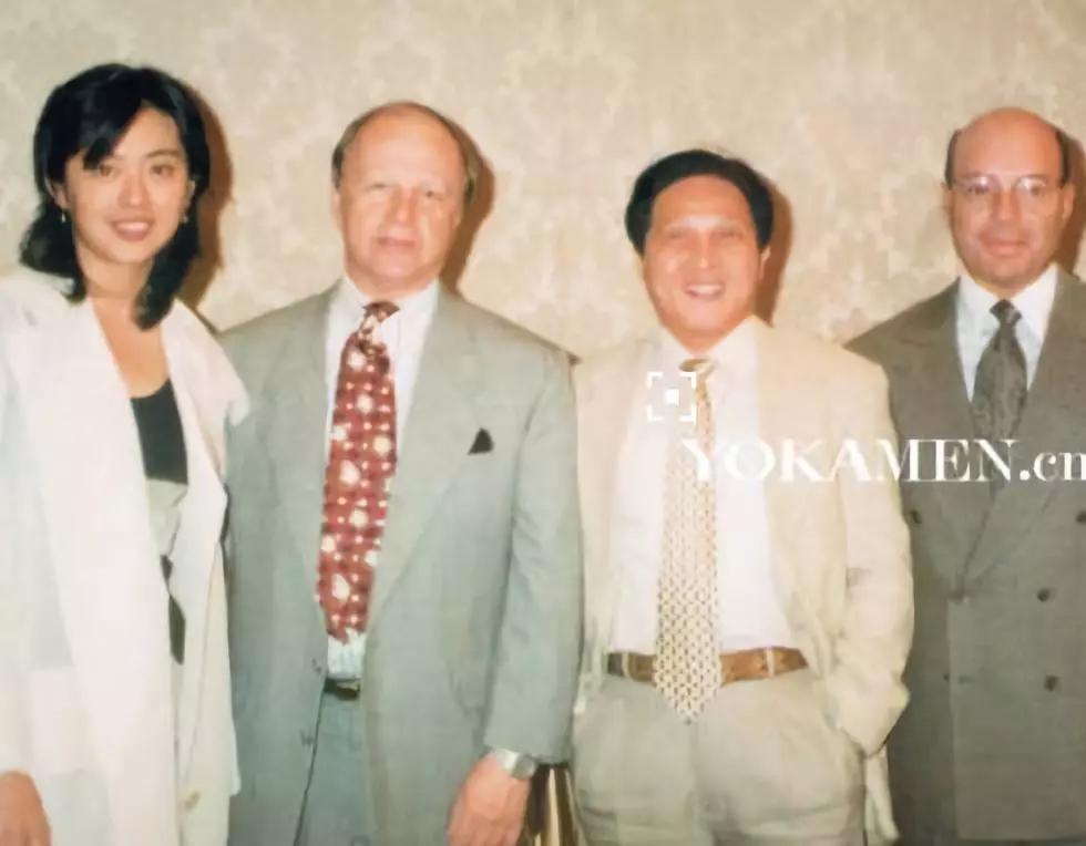 劲爆大师王林在卧室为12名一线女星开光要求开光前先洗干净