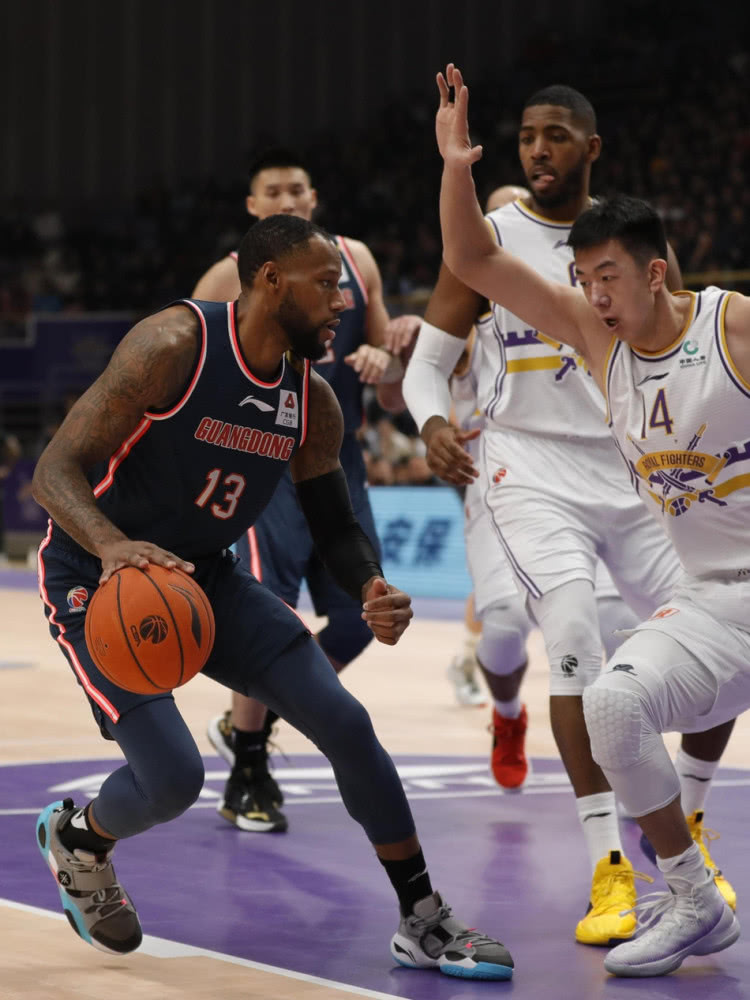 为什么杜锋与马布里见面就会产生矛盾?他们到底有何恩怨?