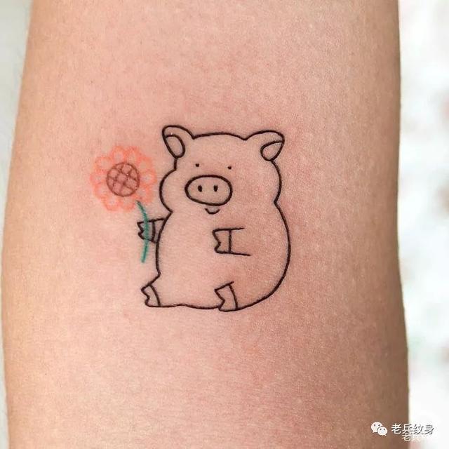 都是个小天使天使图案,也是个不错的选择~以上,就是婴儿纹身设计的