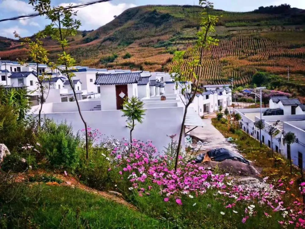 石林大可乡老黑山乡村振兴项目正式开工期待昔日的贫困村完美蜕变