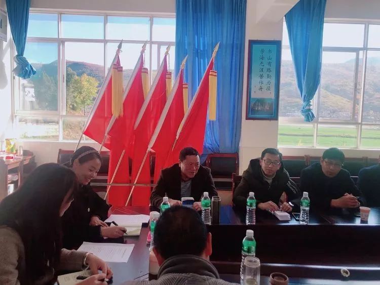 大城完小李燕校长,下关八小高芬校长分别介绍了各自学校的建校历史