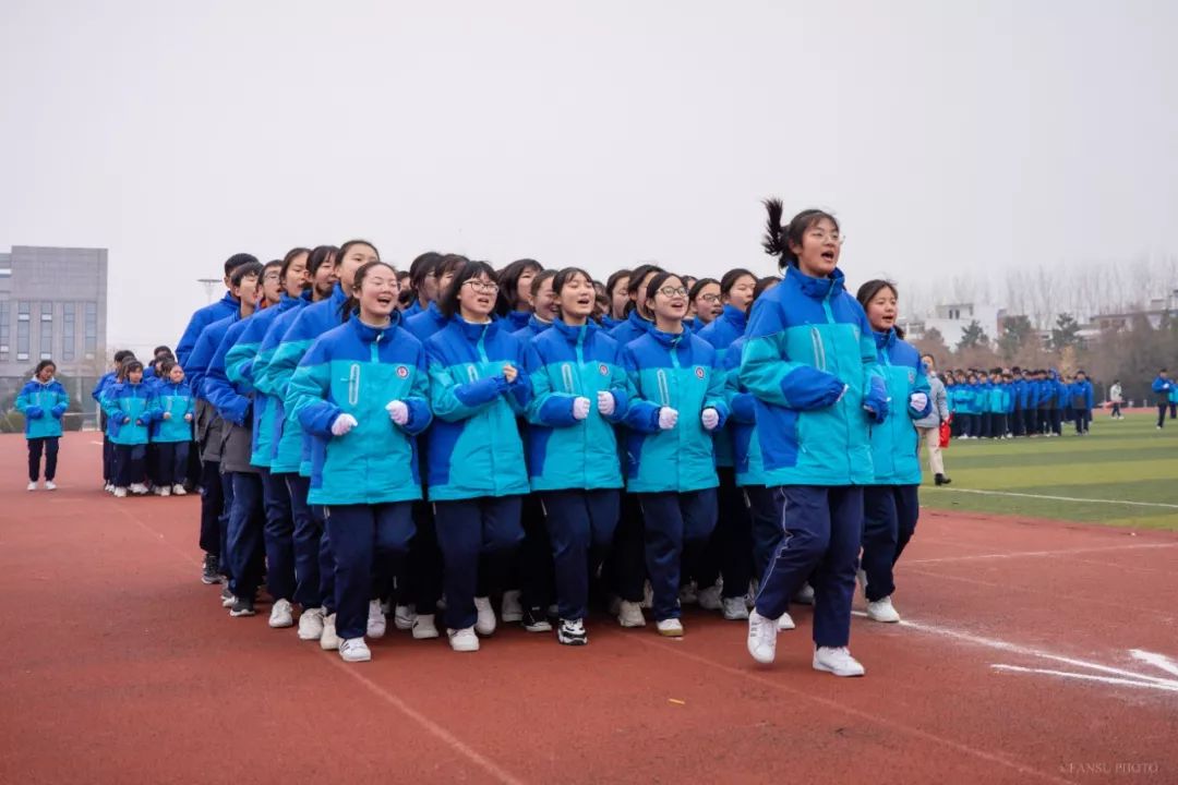 校园活动强健体魄淬炼精神阜阳五中举行高一高二年级跑操比赛