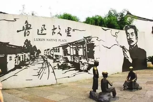 重读鲁迅的《故乡》:回不去的故乡,寻不回的童年_文章