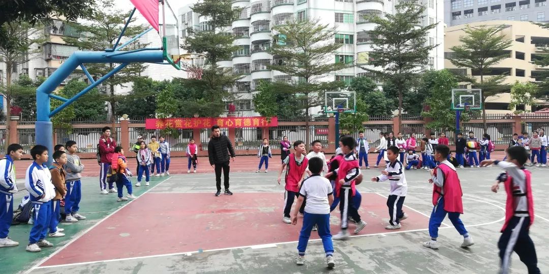 2019黄岐第二小学班际篮球联赛.day6