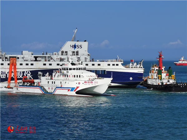 海口秀英港码头"黎母岭"号客滚船上,海南省副省长,海南省海上搜救中心