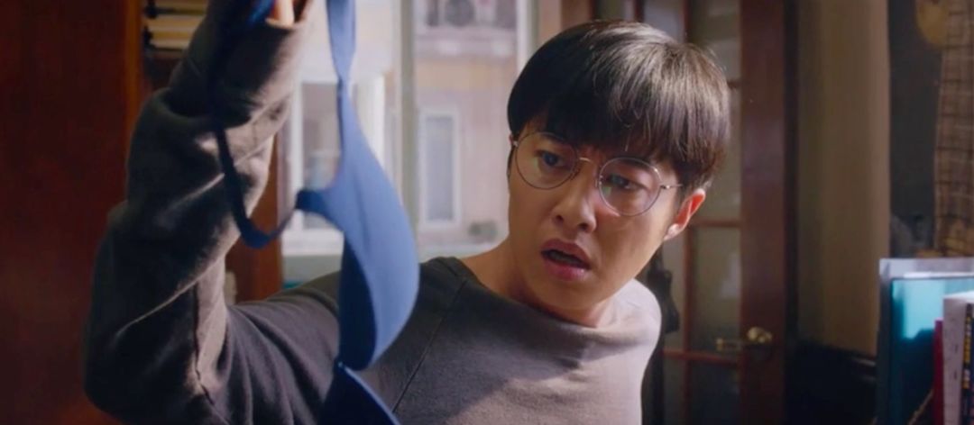 《半个喜剧》也能笑疯你!_莫默