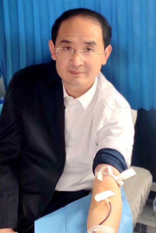 宝鸡市委常委,扶风县委书记周宇松带头献血