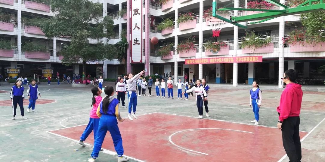 2019黄岐第二小学班际篮球联赛.day6