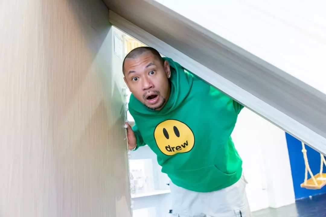 金刚指在香港做演员搵食难,麦长青:系好多人识我,点解我搵唔到钱?