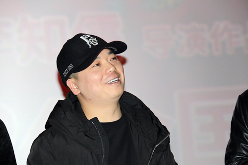 是由李知儒执导,编剧,主演和制片,与曹随风,贾旭明,于根艺,刘小宝