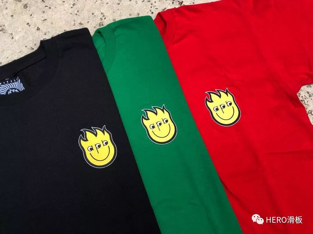 spitfire xapbskateshop的联名,apb 的眼睛字样,没了尖牙的小火人,是