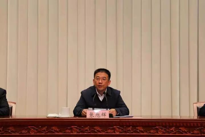 会上,金华开发区党工委书记张旭辉回顾总结了2019年工作开展情况,并对