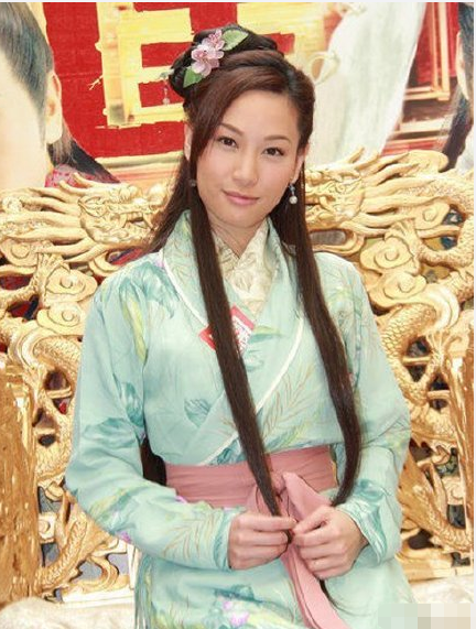 前港姐徐子珊宣布退出娱乐圈,已卖车卖楼即将移民到欧洲