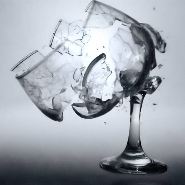 请你卸下盔甲摘下面具二