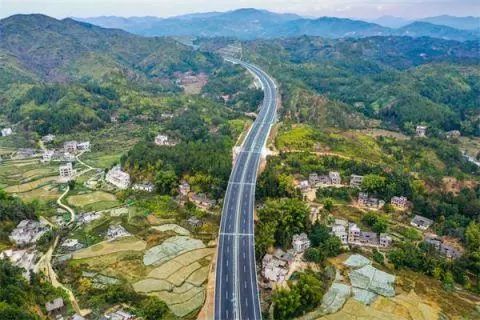 河惠莞高速公路龙紫段元旦通车东莞人北上江西可省一小时